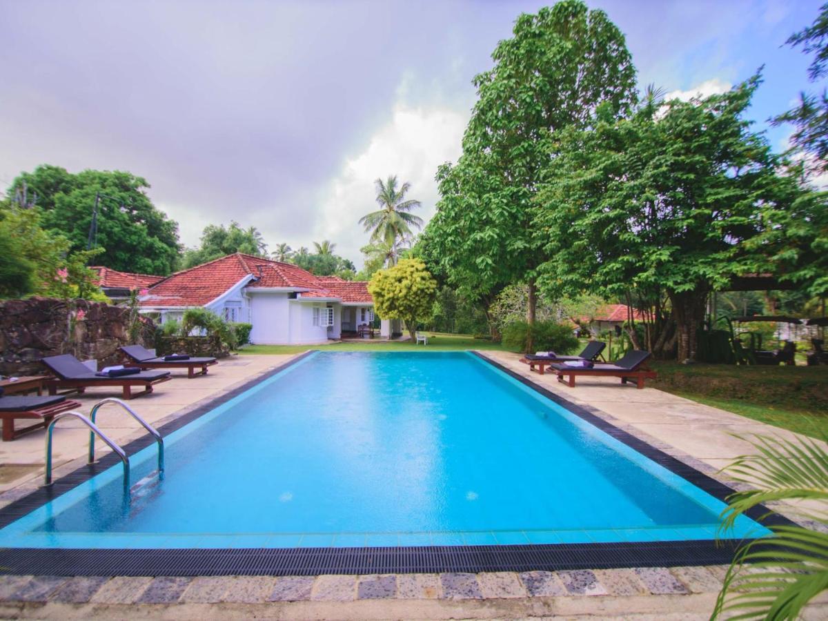 Thalpe Walawwa Heritage Villa Unawatuna Exteriör bild