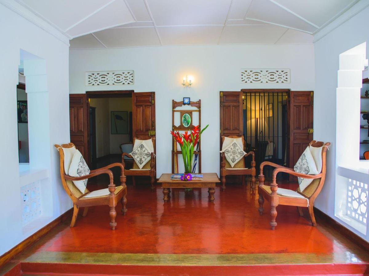 Thalpe Walawwa Heritage Villa Unawatuna Exteriör bild