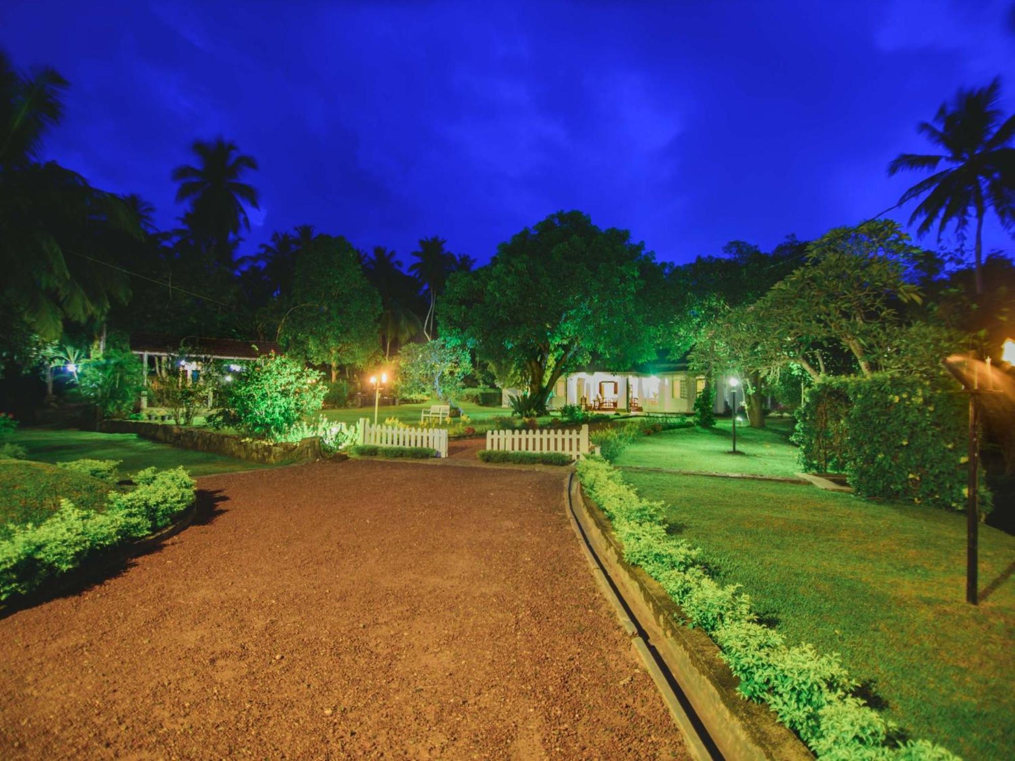Thalpe Walawwa Heritage Villa Unawatuna Exteriör bild